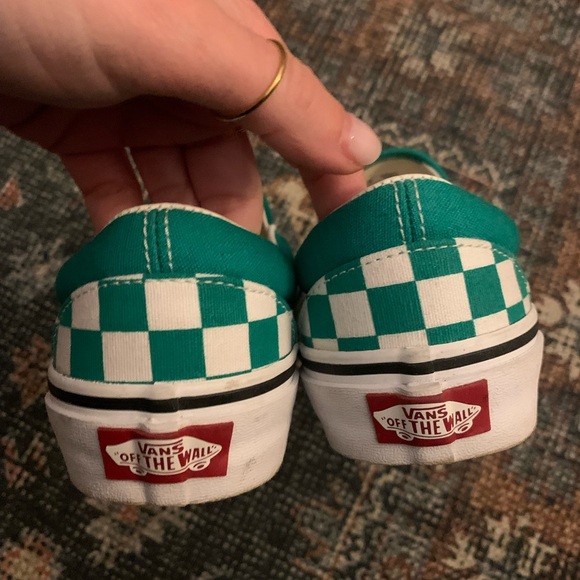 Barely worn great condition green and white checkered vans - Picture 3 of 3